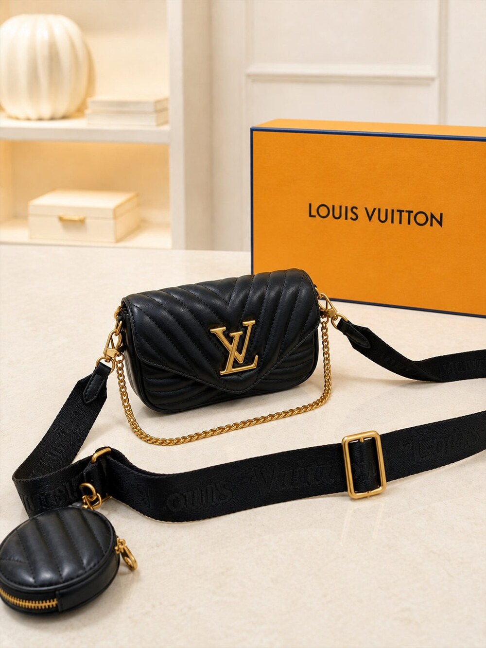 Louis Vuitton Multi Pochette Shoulder Purse in Black Quilted Cowhide - Picture 7 of 7